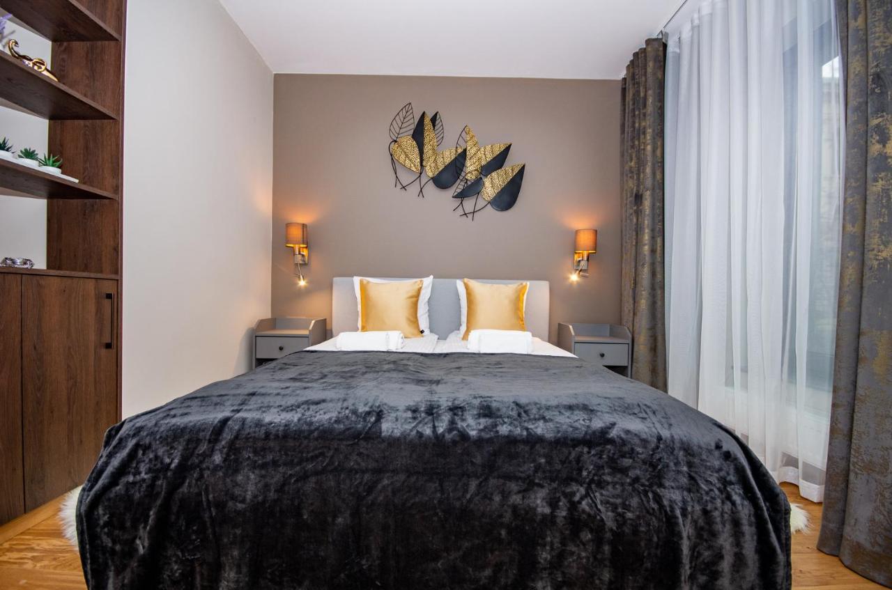 Inpoint Spacious Apartments Near Main Square & Kazimierz District Krakow Ngoại thất bức ảnh