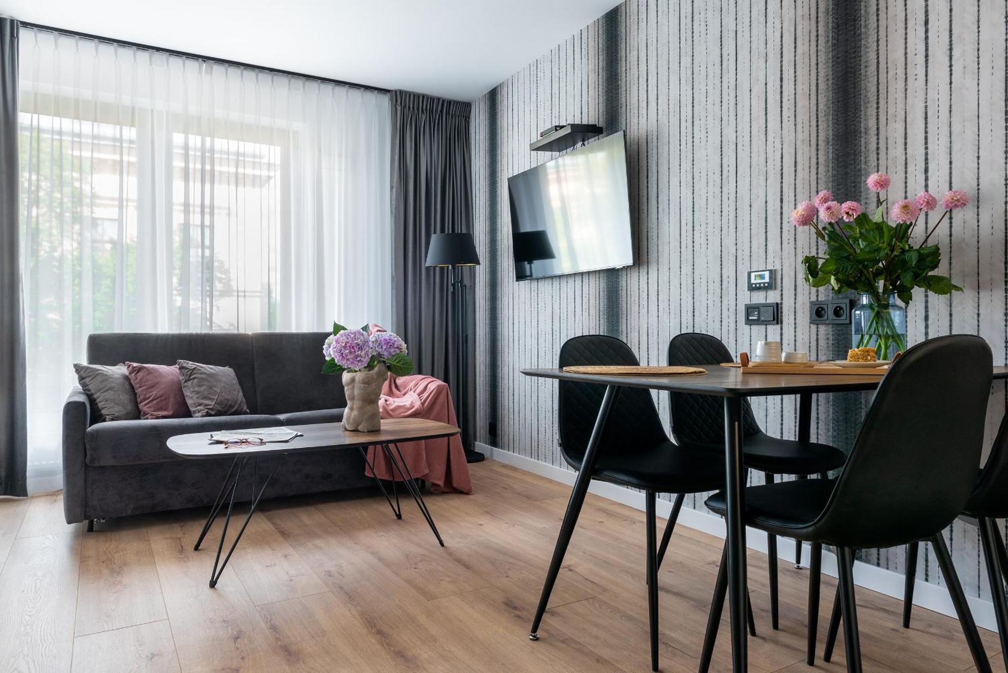 Inpoint Spacious Apartments Near Main Square & Kazimierz District Krakow Phòng bức ảnh
