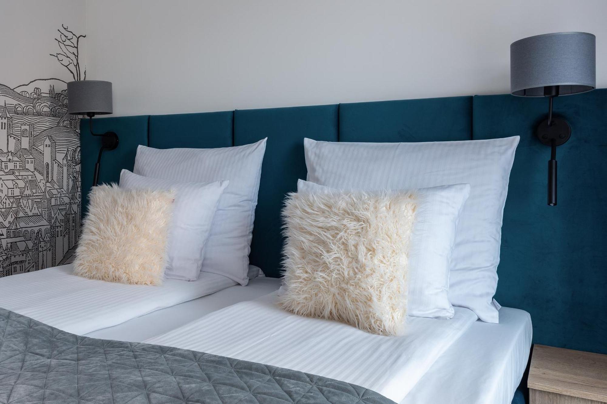 Inpoint Spacious Apartments Near Main Square & Kazimierz District Krakow Phòng bức ảnh