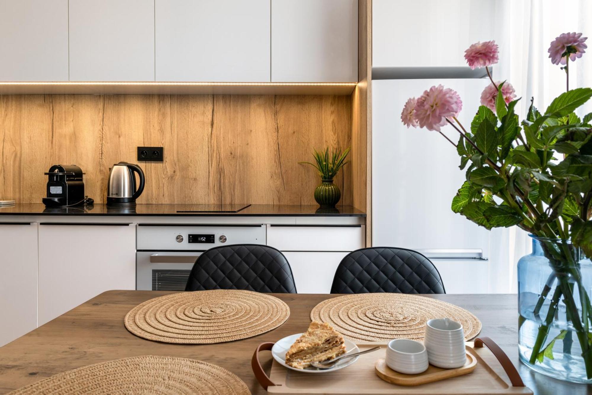 Inpoint Spacious Apartments Near Main Square & Kazimierz District Krakow Phòng bức ảnh