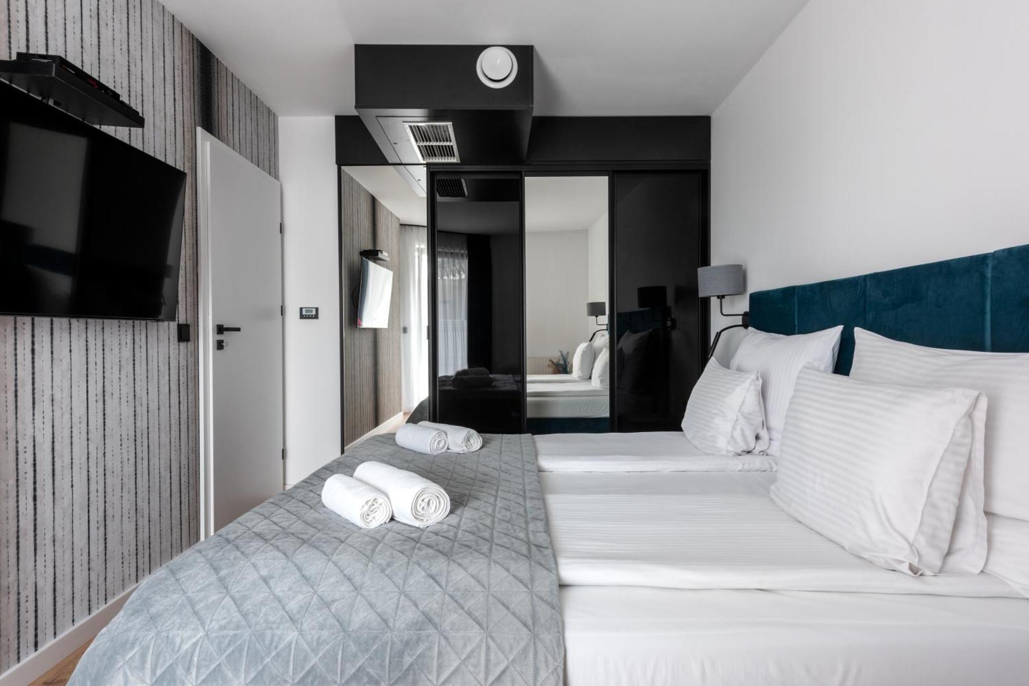 Inpoint Spacious Apartments Near Main Square & Kazimierz District Krakow Phòng bức ảnh